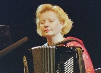 Maria Kalaniemi FolkWorld39s Best Loved Artists 19972007