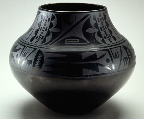 Maria Martinez Puebloan Maria Martinez Blackonblack ceramic vessel