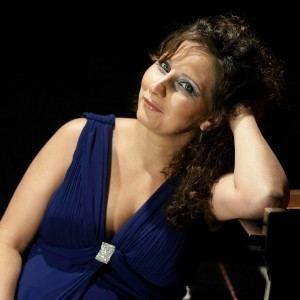Maria Perrotta La pianista Maria Perrotta protagonista con le Variazioni