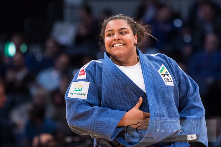 Maria Suelen Altheman JudoInside News Maria Suelen Altheman gives Brazil Olympic medal