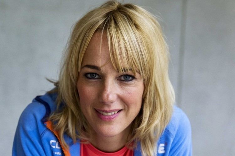 Marianne Timmer Schaatsers uit ploeg Timmer lanceren GympieSchaatsen