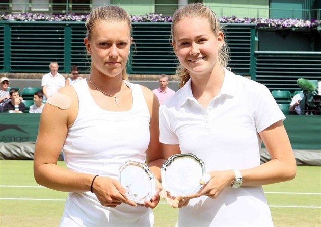 Marie Bouzková Mlem odjela pak si esk tenisov nadje uhrla bl s Djokoviem