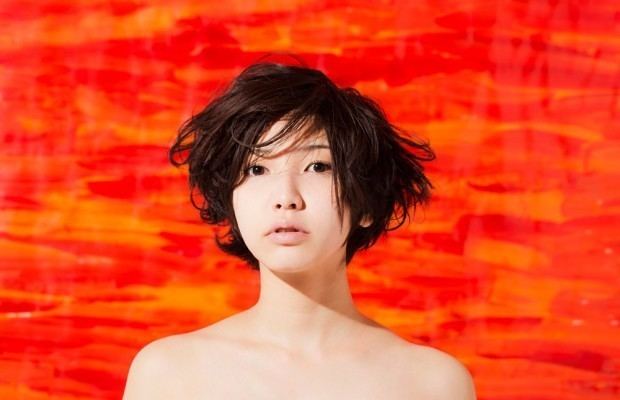 Marie Ueda Marie Ueda makes Major Label Debut with Kare ni Mamotte Hoshii 10 no
