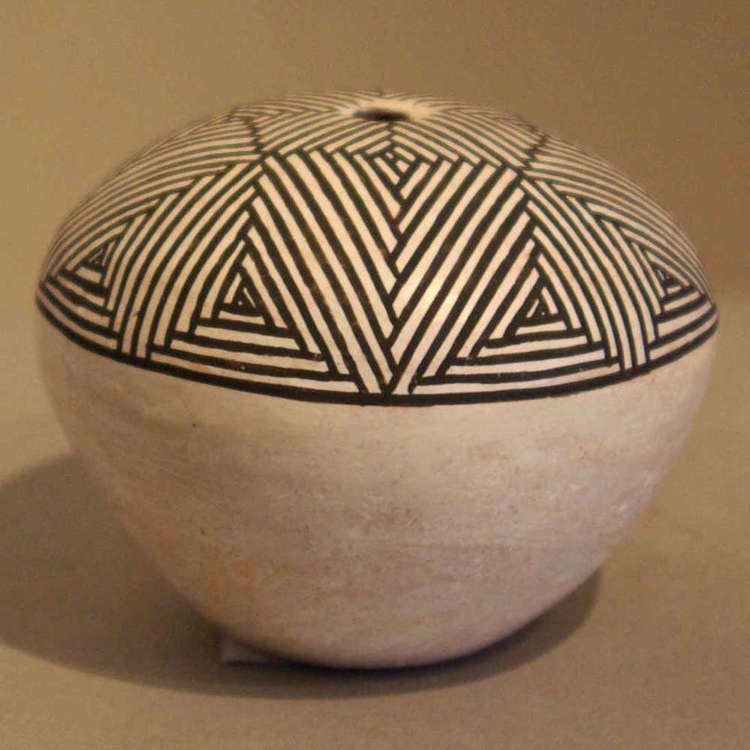 Marie Z. Chino Marie Z Chino Acoma Pueblo Potters
