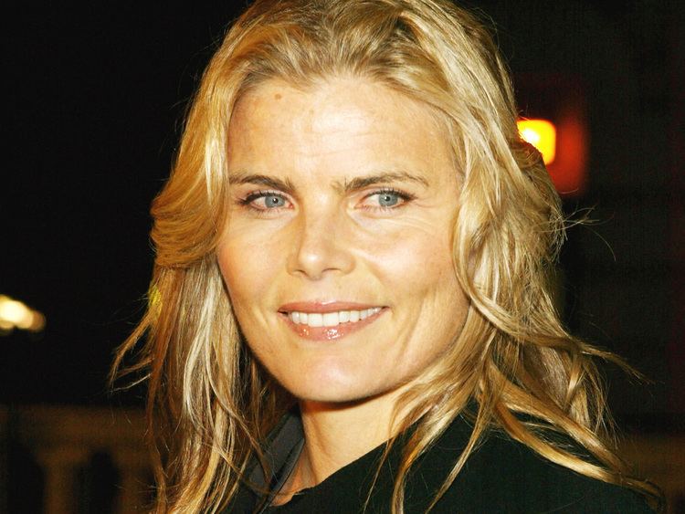 Mariel Hemingway Mariel Hemingway Photo 1 Pictures CBS News