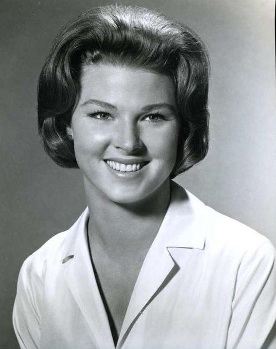 Mariette Hartley Best 25 Mariette hartley ideas that you will like on Pinterest