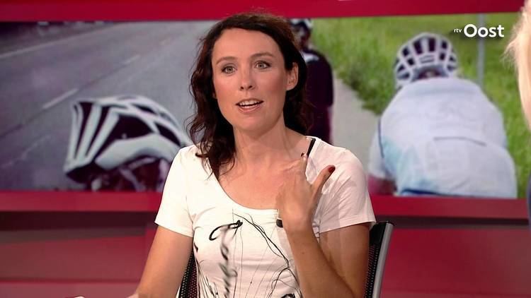 Marijn de Vries Marijn de Vries stopt met wielrennen YouTube
