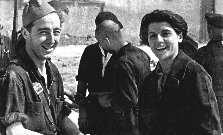 Marina Ginestà Marina Ginesta a 17yearold communist militant overlooking