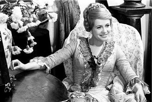 Marina Neyolova Marina Neyolova Soviet and Russian actress Russian Personalities