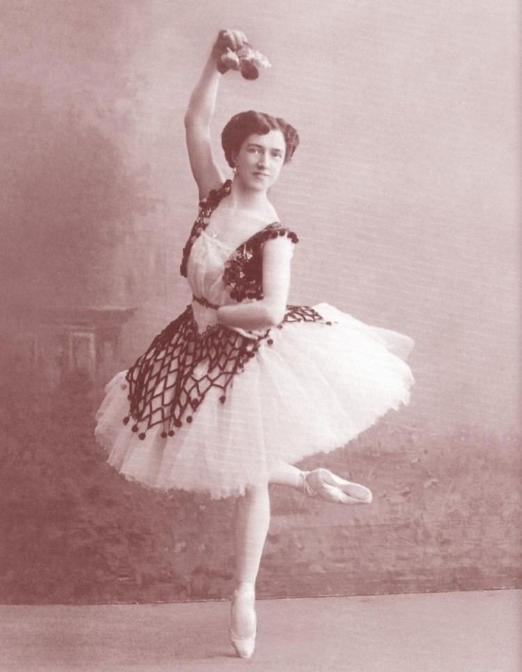 Marina Semyonova The Great Ballerina Marina Semyonova Died Today in Moscow