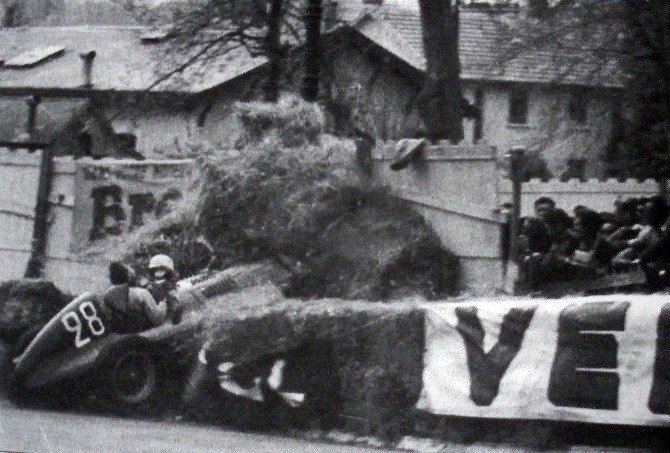 Mario Alborghetti Mario Alborghetti tragically lost his life in the 1955 GP de Pau as