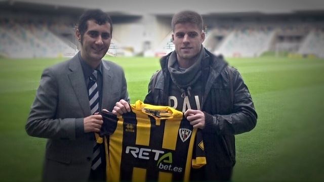 Mario Barco Mario Barco firma por el Barakaldo CF BARAKALDO CF