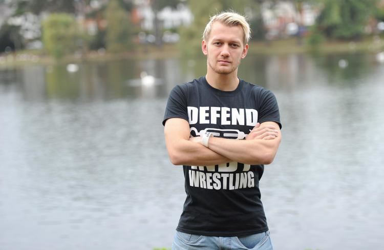 Mark Andrews (wrestler) Newport wrestler to appear on reality TV show From South