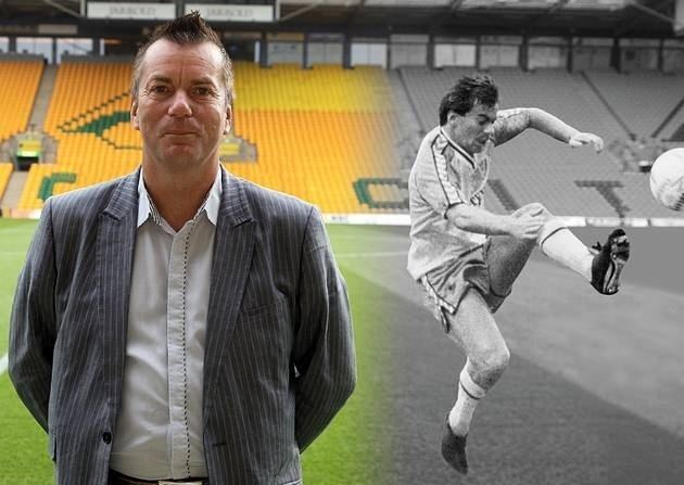Mark Barham Former Norwich City winger Mark Barham pays tribute to John Bond