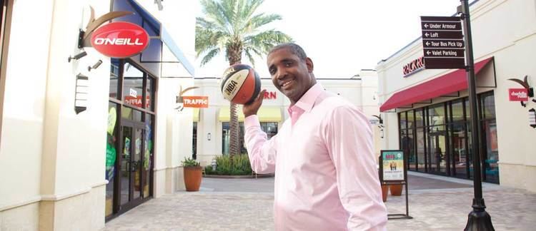 Mark Blount NBA Athlete Mark Blount Reveals What Basketball Taught Him About