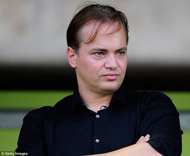 Mark Bosnich Mark Bosnich pleads guilty to charge of reckless driving after