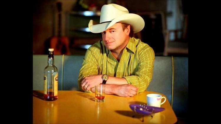 Mark Chesnutt Mark Chesnutt Amber Digby A Couple More Years YouTube