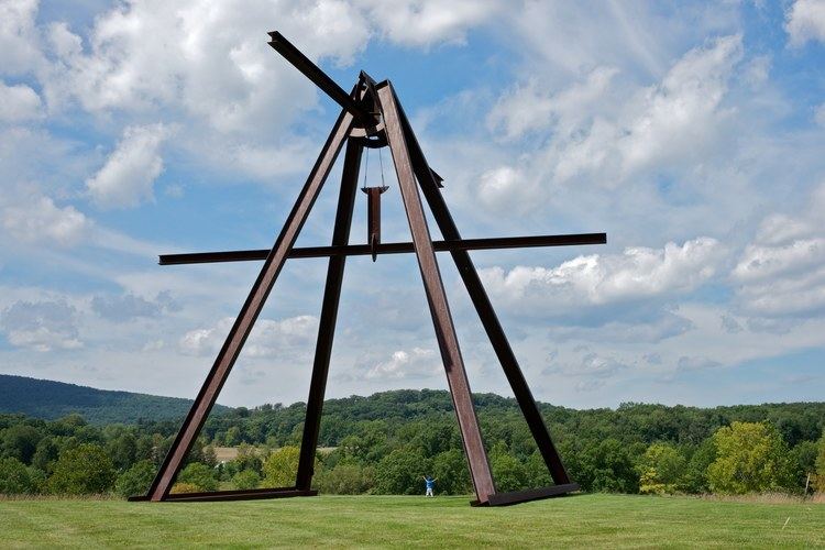 Mark di Suvero Artist Mark di Suveros Sculptures and Career Architectural Digest