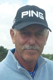 Mark James (golfer) httpsuploadwikimediaorgwikipediacommonsthu