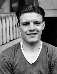 Mark Jones (footballer, born 1933) httpsuploadwikimediaorgwikipediaenthumb1