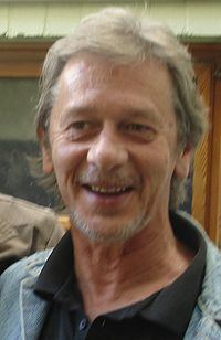 Mark Kennedy (musician) httpsuploadwikimediaorgwikipediacommonsthu