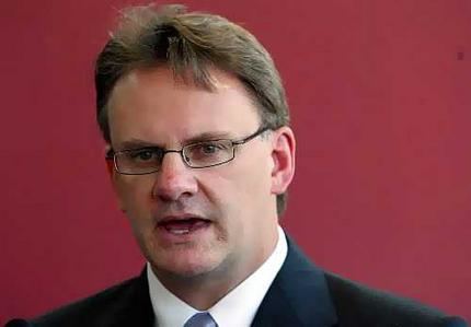 Mark Latham Doubt rife in ALP over Latham39s future National www