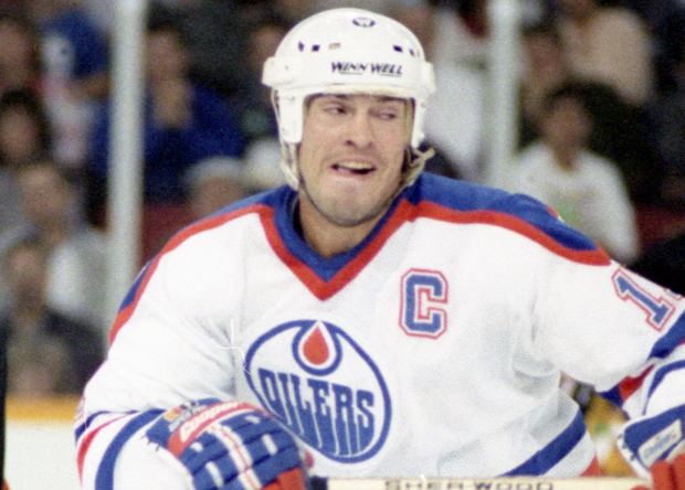 Mark Messier Mark Messier has no problem with pieces of Oilers39 history