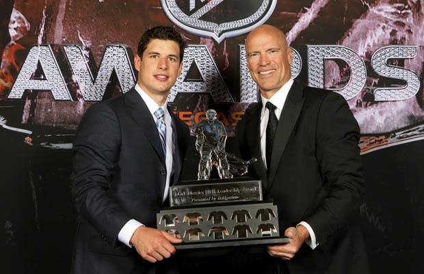 Mark Messier Leadership Award NHL Hall of Famer Mark Messier and Sidney Crosby of the Pittsburgh