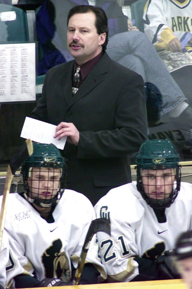 Mark Morris (ice hockey) College hockey coach Mark Morris one of a kind The Seattle Times