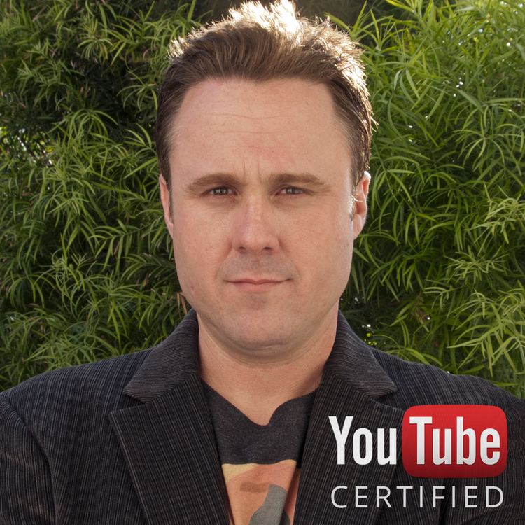 Mark Robertson Video Marketing YouTube Marketing Expert Mark Robertson