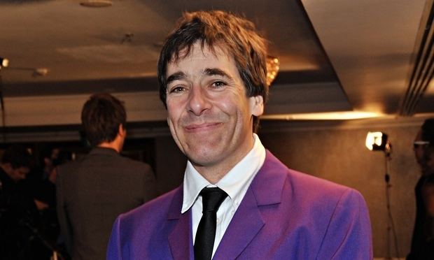 Mark Steel Mark Steel39s in Town Chain Reaction radio review