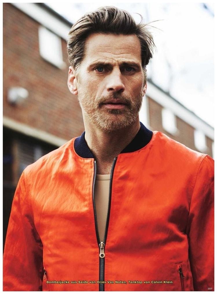 Mark Vanderloo Mark Vanderloo Models Pops of Color for Zeit Spring Fashion Editorial