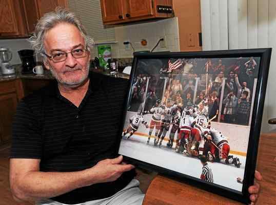 Mark Wells St Clair Shores to dedicate ice rink to Mark Wells