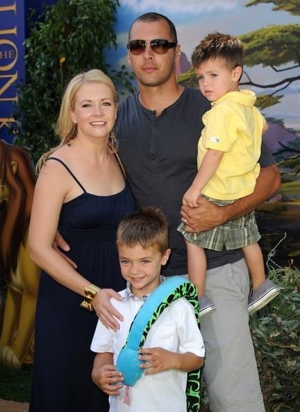 Mark Wilkerson Melissa Joan Hart and Mark Wilkerson Photos quotThe Lion