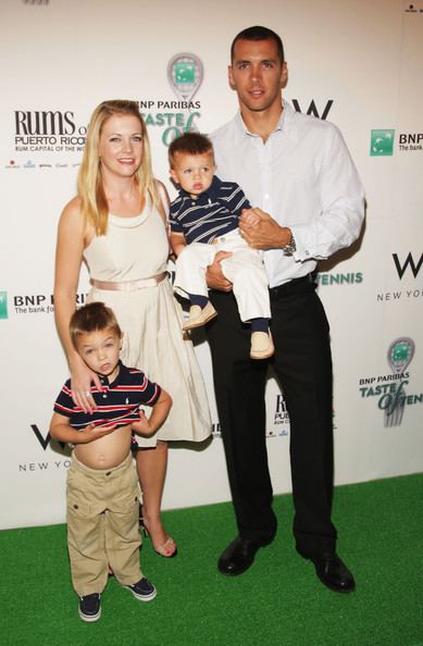 Mark Wilkerson Melissa Joan Hart and Mark Wilkerson Photos 10th Annual