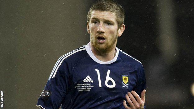Mark Wilson (Scottish footballer) BBC Sport Dundee United defender Mark Wilson returns to