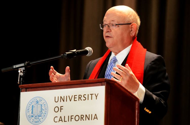 Mark Yudof UC President Mark Yudof reaches out to high schools Daily Bruin