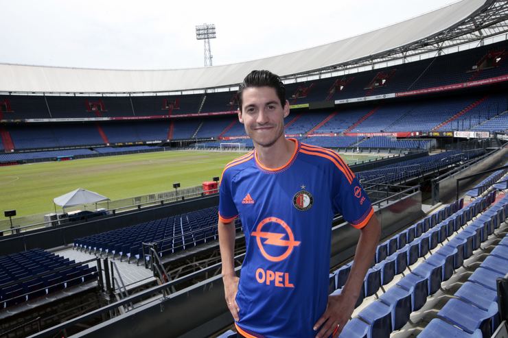 Marko Vejinović Feyenoord sign Marko Vejinovi on a 4 year contract soccerbanners