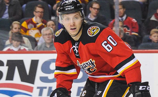 Markus Granlund Calgary Flames39 Markus Granlund leaves game with injury