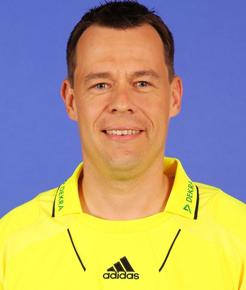 Markus Schmidt (referee) mediadbkickerde2012fussballschiedsrichterxl