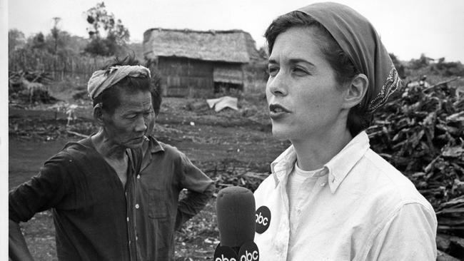 Marlene Sanders Pioneering TV journalist Marlene Sanders dies at 84 LA Times