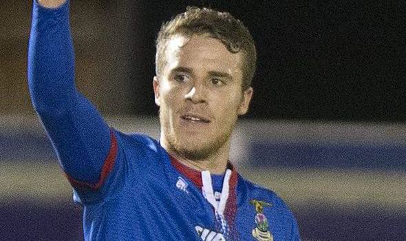 Marley Watkins Hearts move for Inverness39 Marley Watkins as they prepare