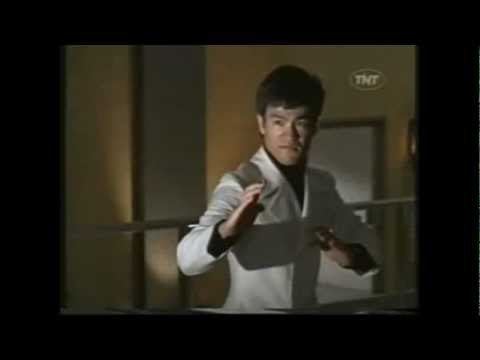 Marlowe (film) BRUCE LEE 2 FIGHT SCENES IN MARLOWE 1969 YouTube