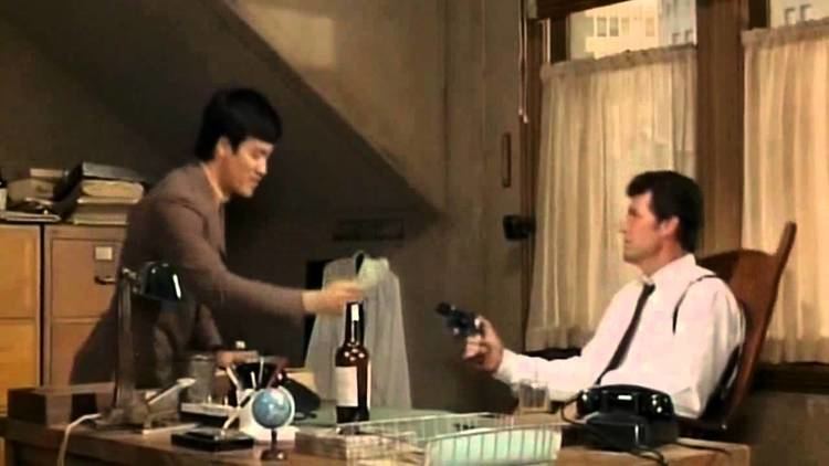 Marlowe (film) Bruce Lee in the film Marlowe 1969 scene HD YouTube