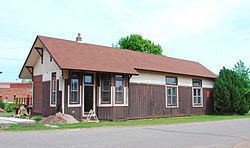 Marquette and Western Railroad Negaunee Freight Depot httpsuploadwikimediaorgwikipediacommonsthu