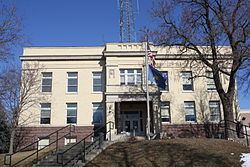 Marquette County Courthouse and Marquette County Sheriff's Office and Jail httpsuploadwikimediaorgwikipediacommonsthu
