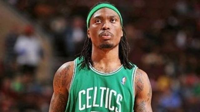 Marquis Daniels NBA Boston Celtics Marquis Daniels suffers neck injury in