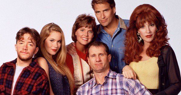 Married... with Children Why Hasn39t the Married with Children Revival Happened Yet