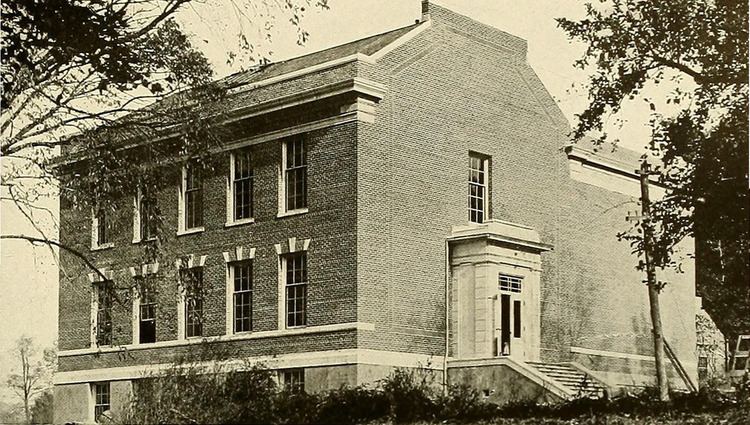 Marshall Hall (Amherst, Massachusetts)