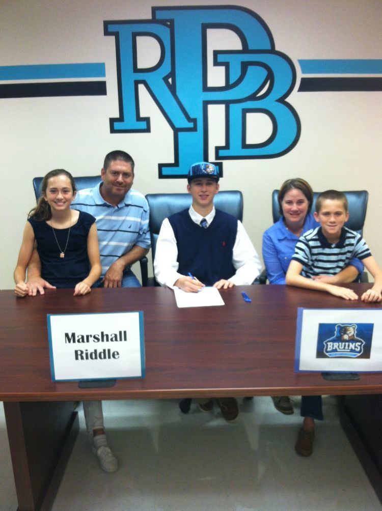 Marshall Riddle Royal Palm Beach High Schools Marshall Riddle Signs with BJU Bruins